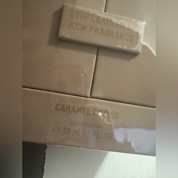 KKW Jeff Leatham II Caramel Orchid - Picture 3 of 5